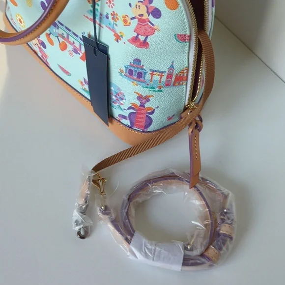 Dooney and Bourke Disney Epcot Flower and Garden NWT purse with straps Mickey - Picture 11 of 15